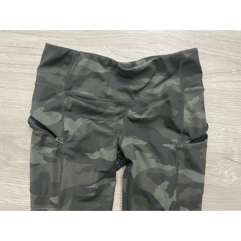 Athleta green camo leggings 7/8 pockets yoga workout exercise size small - Picture 3 of 9
